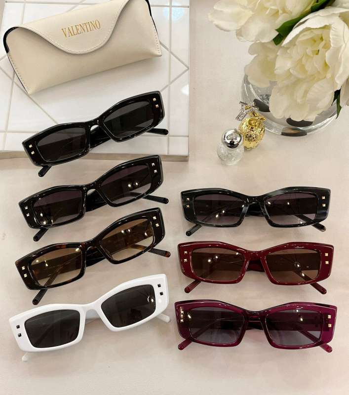 Picture of Valentino Sunglasses _SKUfw53698813fw